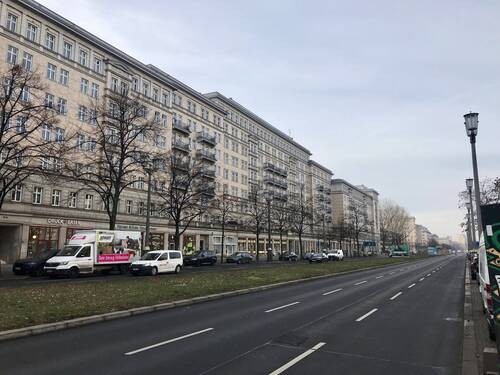 Hausansicht Karl-Marx-Allee - Etagenwohnung mit 102,50 m² in Berlin zum Kaufen