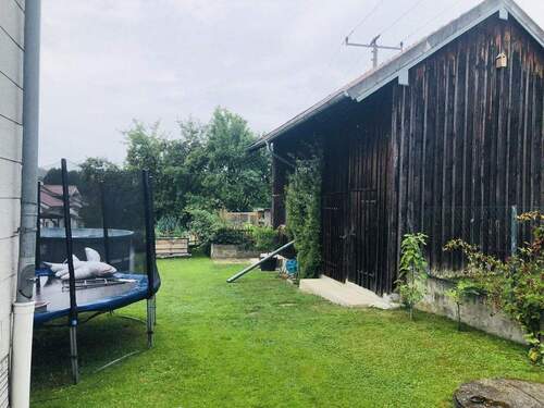 Garten mit Schuppen - 