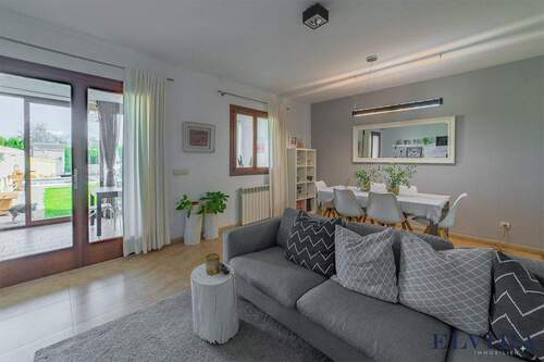 Bild 1 - Moderne Reihenhaus mit Weitblick in Moscari