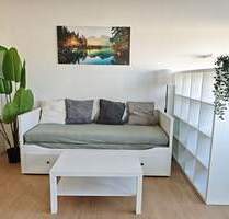 Sofort verfügbar: Sanierte, möblierte 1-Zimmer-Wohnung mit Balkon in Mannheimer Bestlage