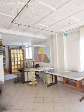 hinterer Teil Büro Eingang - 