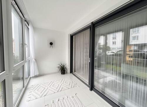 Wintergarten - Etagenwohnung mit 83,60 m&sup2; in Frankfurt am Main zum Kaufen