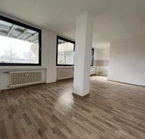 2-Zimmer-Wohnung mit Garten - 620,00&nbsp;EUR Kaltmiete, ca.&nbsp; 80,00&nbsp;m&sup2;&nbsp;Wohnfl&auml;che in Solingen (PLZ: 42651) Solingen-Mitte