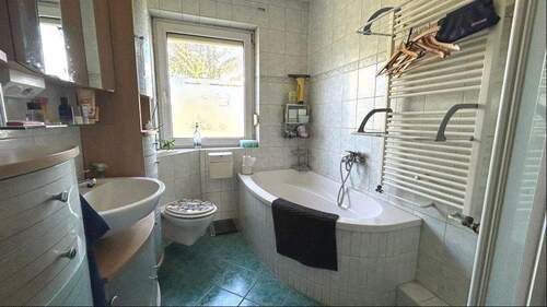 Badezimmer EG - 5 Zimmer Doppelhaushälfte in Damshagen