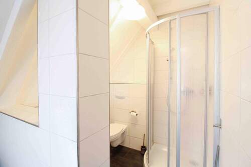 Badezimmer Ansicht 2 - 