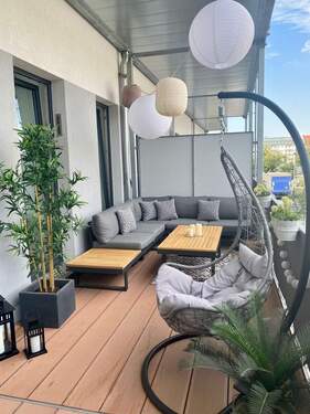 Balkon - Tolle 2-Zimmer-Wohnung mit EBK und großem Balkon