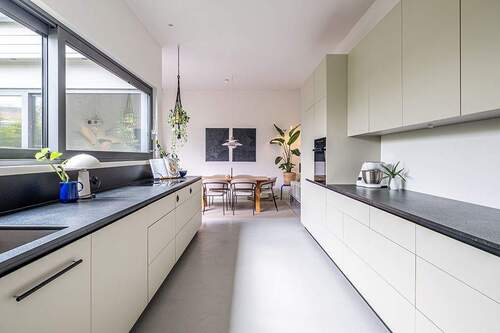 Einbauküche - 3 Zimmer Etagenwohnung in Berlin