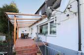 Terrasse - Gepflegte und laufend in Stand gehaltene Doppelhaushälfte mit schönem Garten in Elchingen