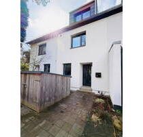 Energetisch modernisiertes Reihenhaus in Hamburg-Lokstedt