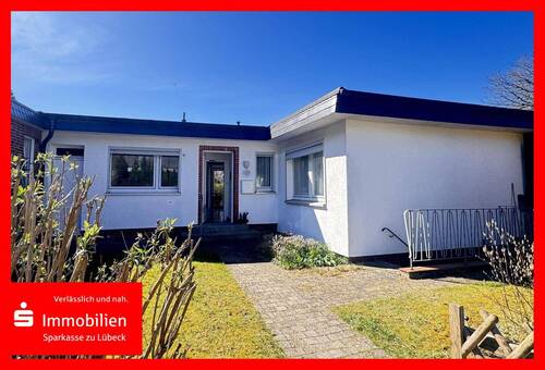 Hausansicht - Charmanter Atrium-Bungalow in Bad Schwartau