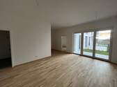 Wohnbereich - 2 Zimmer Terrassenwohnung zur Miete in Nürnberg