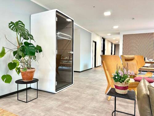 Lounge 2 - 