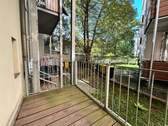 Balkon mit grünem Ausblick - kleine 2- Raumwohnung mit Balkon im Erdgeschoss der Görlitzer Südstadt!