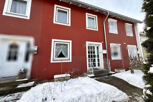 Frontansicht - 4 Zimmer Reihenmittelhaus zum Kaufen in Lübeck