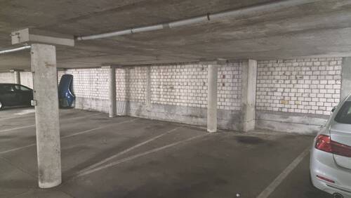 Garagenstellplatz - 