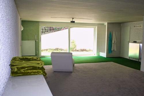 Ehemaliges Schwimmbad - 