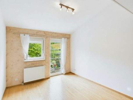 Zimmer 1 mit Balkon Zugang - 