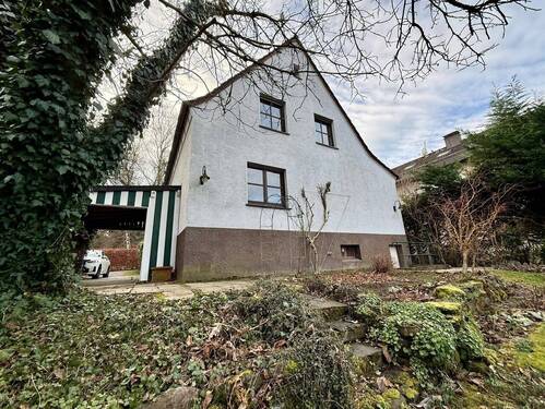 Rückansicht und Garten - 