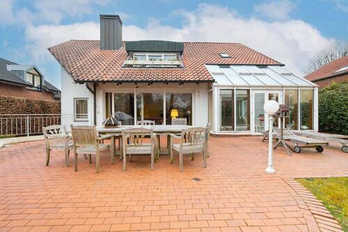 Rückansicht - Einfamilienhaus mit 203,30 m&sup2; in Steinfurt zum Kaufen