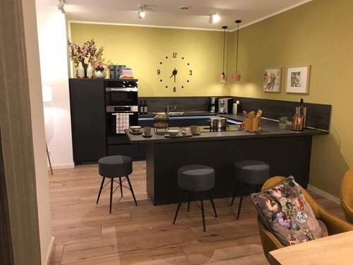 Bild 5 - 6 Zimmer Mehrfamilienhaus, Wohnhaus in Briesen