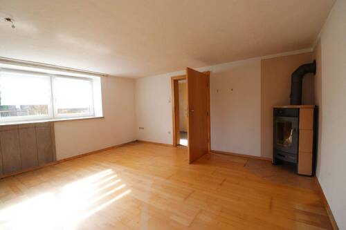 Wohnzimmer EG - 4 Zimmer Bauernhaus, Landhaus in Ettringen