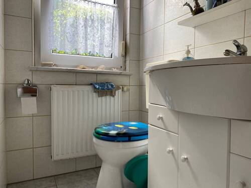Gäste-WC - EG - 