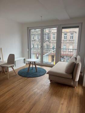 Wohnbereich - 1 Zimmer Etagenwohnung zur Miete in Fürth