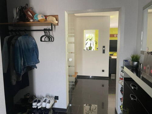 Eingang - 4 Zimmer Einfamilienhaus zum Kaufen in Römerberg