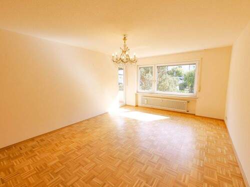 Wohnzimmer Bild II - 3 Zimmer Etagenwohnung in Würzburg