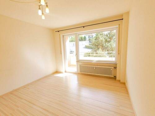 Schlafzimmer - Etagenwohnung mit 78,00 m&sup2; in Würzburg zum Kaufen