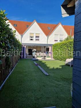 Ansicht Garten - Der perfekte Ort für die Familie!