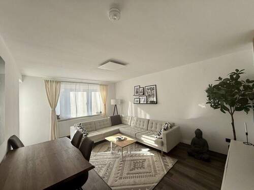 Wohn-/Essbereich - 3 Zimmer Etagenwohnung in Königsbrunn