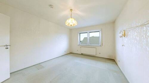 Schlafzimmer EG - 