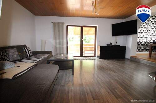 Wohnzimmer - Doppelhaushälfte mit 165,00 m² in Nalbach zum Kaufen