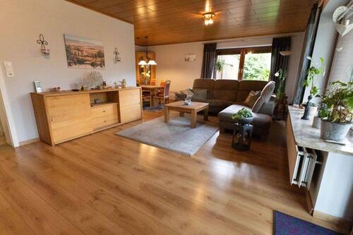 Wohn- und Essbereich - 3 Zimmer Einfamilienhaus zum Kaufen in Heide