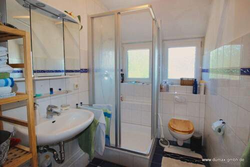 OG Bad 2 mit Dusche - 