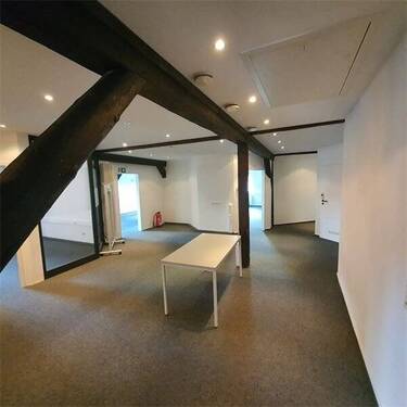 20230403_154816 - Büro zur Miete in Nienburg