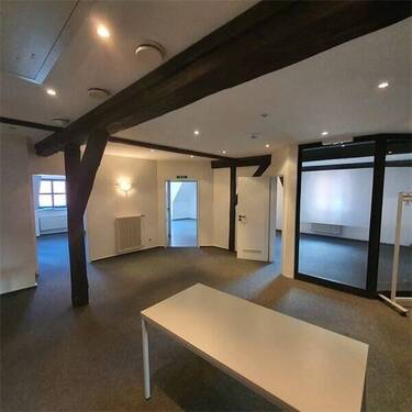 20230403_154825 - Büro mit 243,00 m&sup2; in Nienburg zur Miete