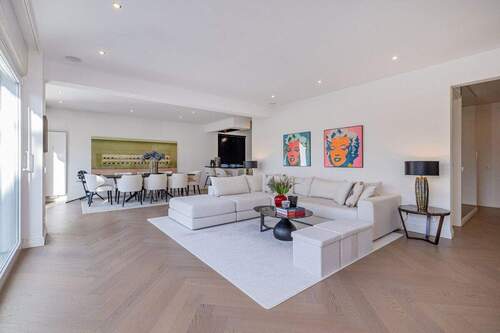 Wohn-Essbereich - 4 Zimmer Etagenwohnung zum Kaufen in Meerbusch