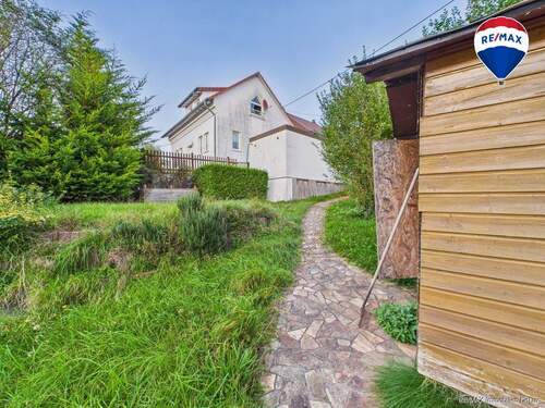 MAX Immobilien DeLux Einfamilienhaus Bebelsheim Garten Mark Borowicz - 