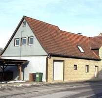 Kleines Häuschen mit idyllischem Garten und praktischer ScheuneWerkstatt - Leutershausen