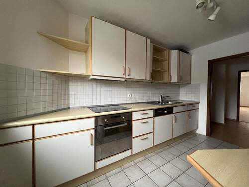 Küche - 4 Zimmer Etagenwohnung in Herzogenaurach