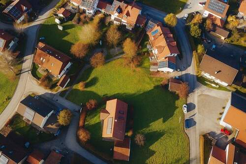Luftbild - Grundstück zum Kaufen in Glonn