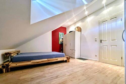 Zimmer - Wohnung DG - 