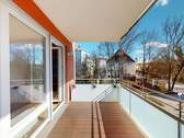 sonniger Süd-Balkon - 3 Zimmer Etagenwohnung zum Kaufen in München