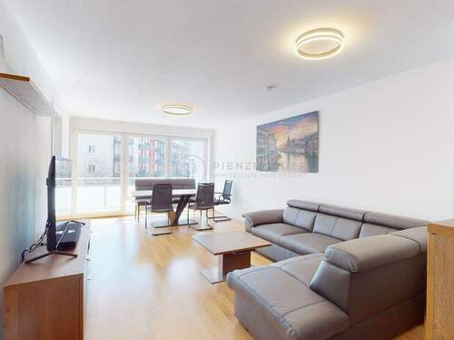 Wohnzimmer Ansicht III - Etagenwohnung mit 81,20 m&sup2; in München zum Kaufen