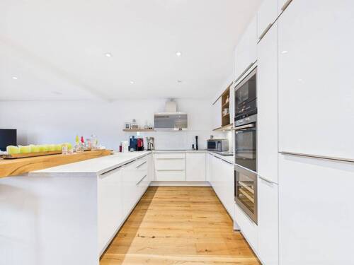 Küche - 8 Zimmer Mehrfamilienhaus, Wohnhaus zum Kaufen in Ottobrunn