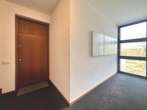 Gepflegtes Treppenhaus - 