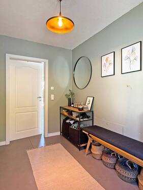 Flur mit Garderobe - 