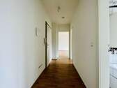 Flur - 2 Zimmer Etagenwohnung in Mannheim